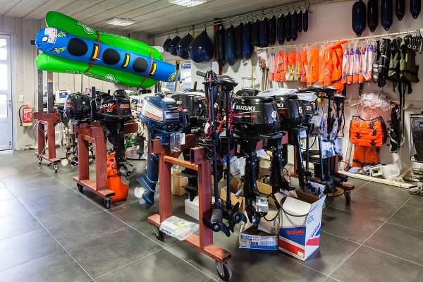 Wassersportgesch&auml;ft